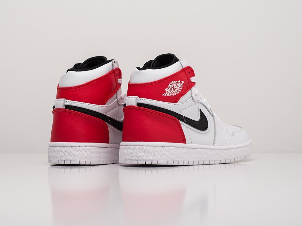 Кроссовки Nike Air Jordan 1 High